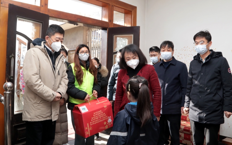 泰州市启动困境儿童新春关爱行动